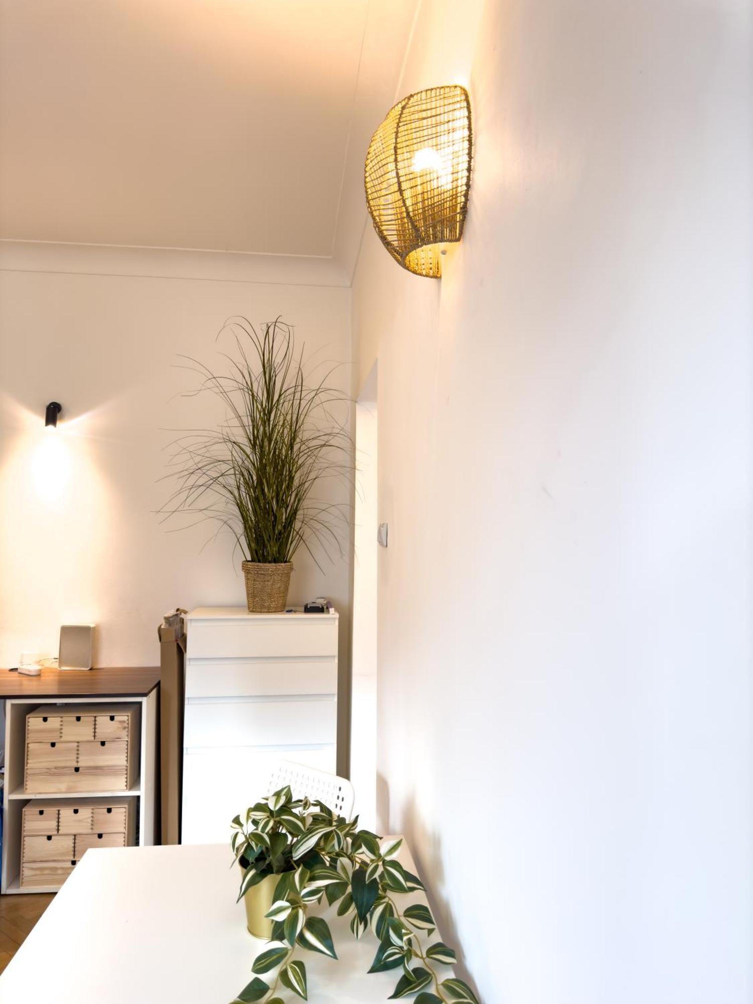 Central Retreat Apartments Bucarest Esterno foto