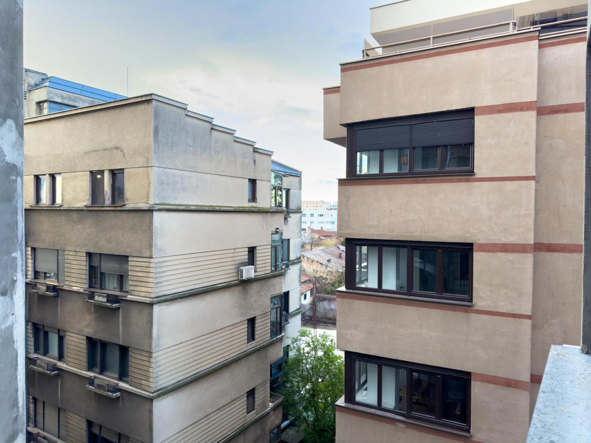 Central Retreat Apartments Bucarest Esterno foto